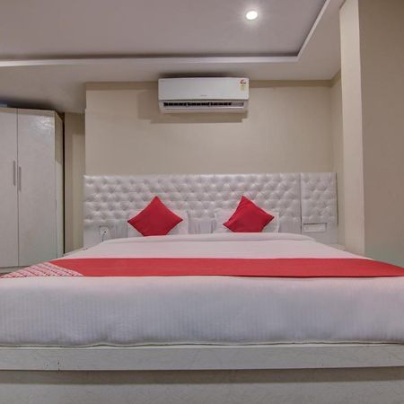 Oyo 12736 Skylawn Otel Jamshedpur Dış mekan fotoğraf